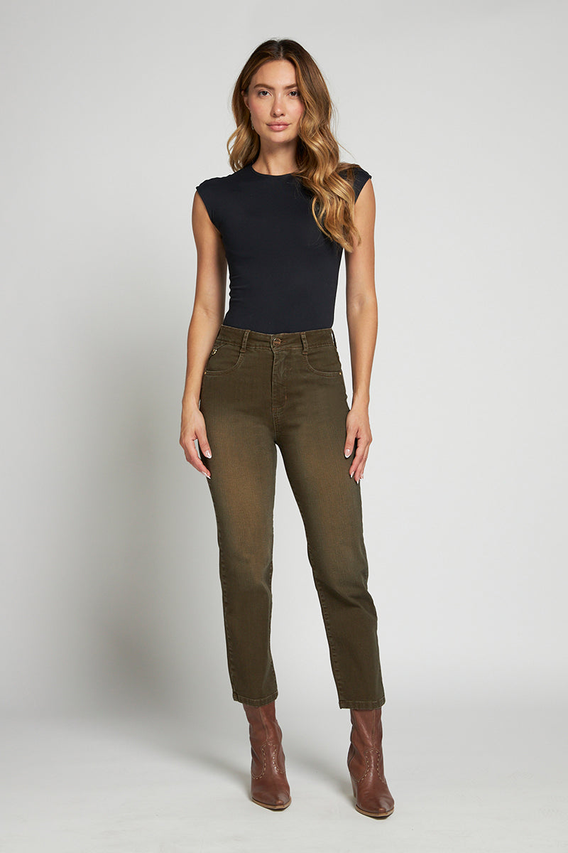 Jeans Mom Slim Push In 5078